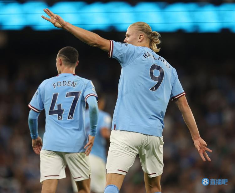 大连球迷给李昂留言寻求“信号”和“定心丸”，李昂点赞了