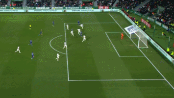 球迷比赛期间骂尤文踢得太烂，斯帕莱蒂回击：你们想怎样？